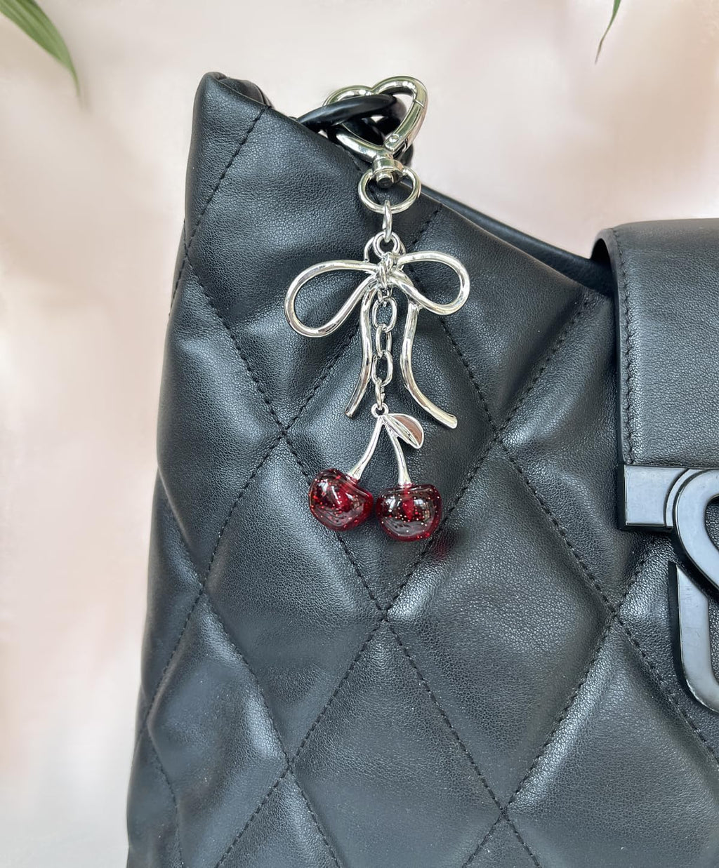 Rikhiua Cute Cherry Keychain Bag Charm Elegant Bow Keychain for Women Friends Family Birthday Christmas Inspirational Gift