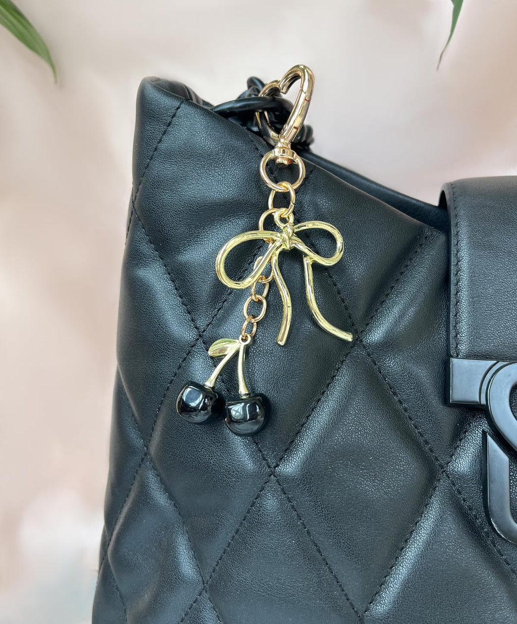 Rikhiua Cute Cherry Keychain Bag Charm Elegant Bow Keychain for Women Friends Family Birthday Christmas Inspirational Gift